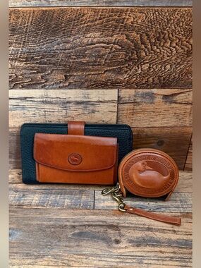 Dooney & Bourke Bundle